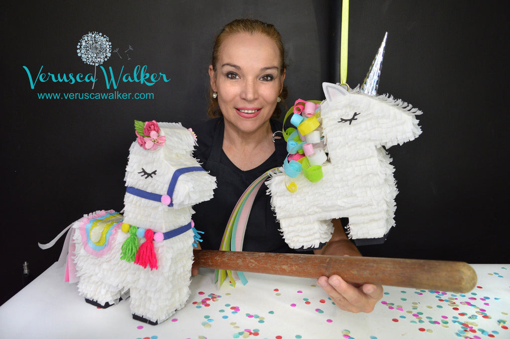 3D Hanging Pinata Unicorn