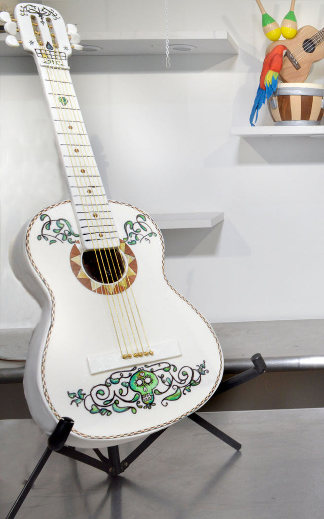 Accoustic Guitar Cake Structure