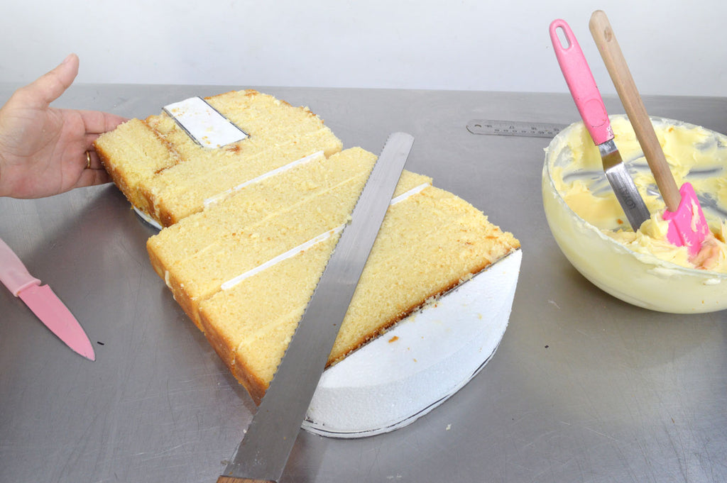 Violin Cake Structure